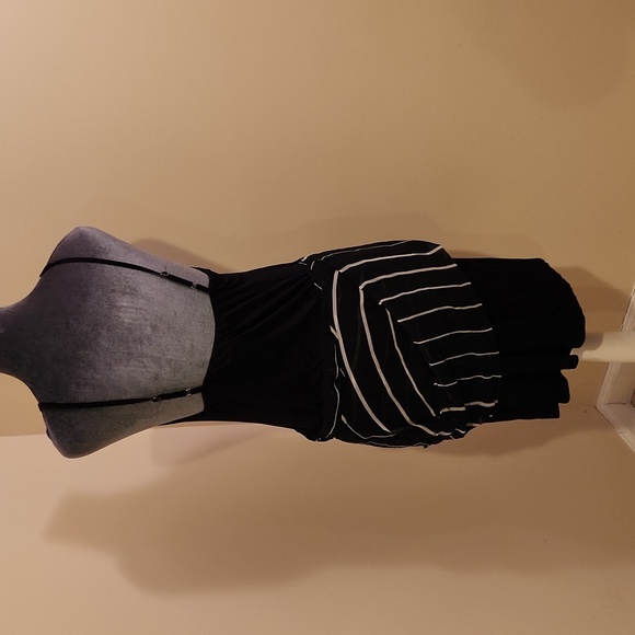 Strip sheer dress - Picture 6 of 6